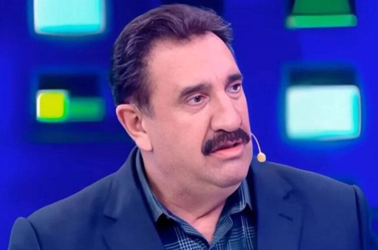 Ratinho surpreende ao falar do SBT e brinca sobre demissão