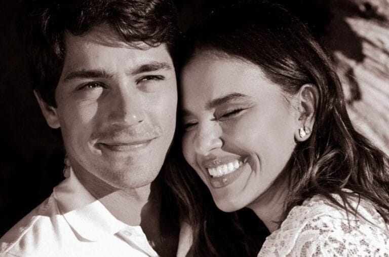 Após anunciar gravidez, Mariana Rios publica foto rara com o namorado