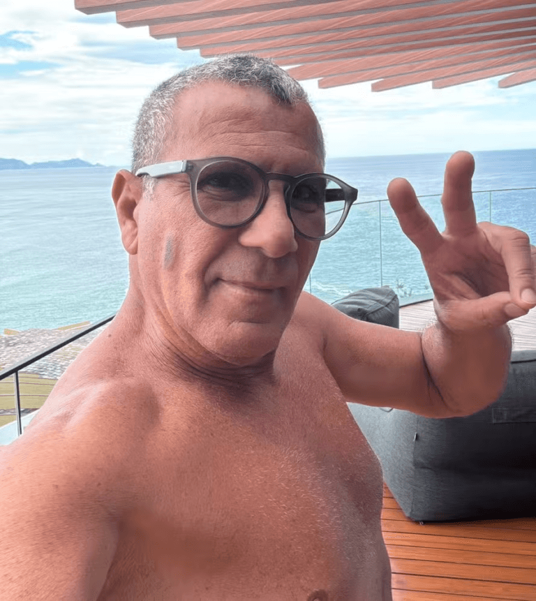 Eri Johnson revela pressão estética no início da carreira: “Quero ser esse ator marcado pela pinta.”