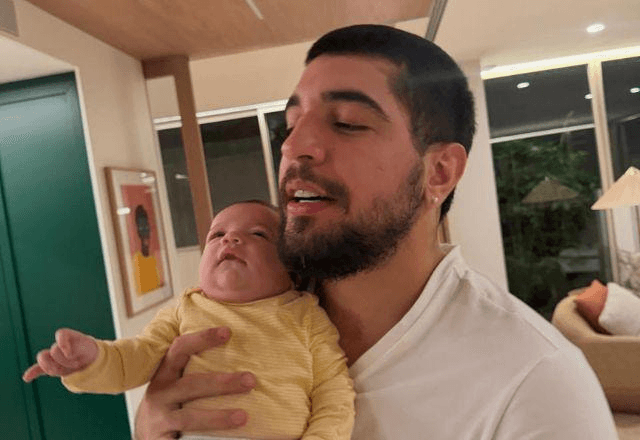 Nattan Radicaliza no Visual: Cantor Abandona o Loiro e é Comparado a Zuza