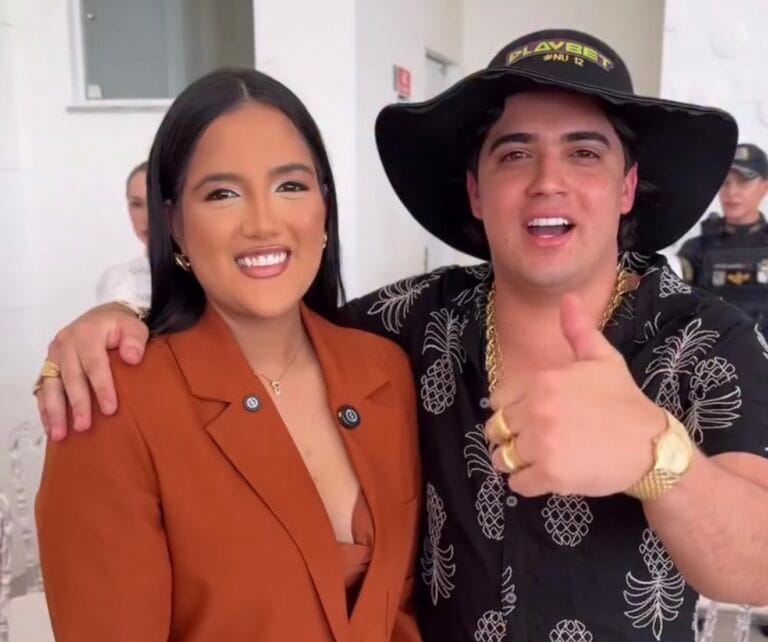 Festa no Sagrado: Natanzinho Lima surpreende alunos em evento do Dia da Mulher em Itabaiana