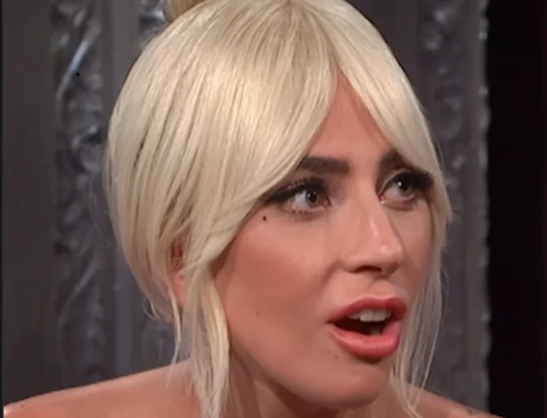 Lady Gaga relembra entrevista em que admite “beber vinho e chorar” para relaxar