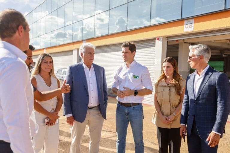 Delegação da Fórmula Indy inspeciona Autódromo Ayrton Senna e negocia etapa em Goiânia para 2027