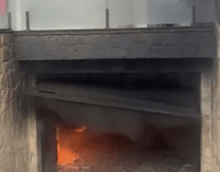 Incêndio atinge casa dos pais de MC Gui na Zona Leste de SP e destrói veículos