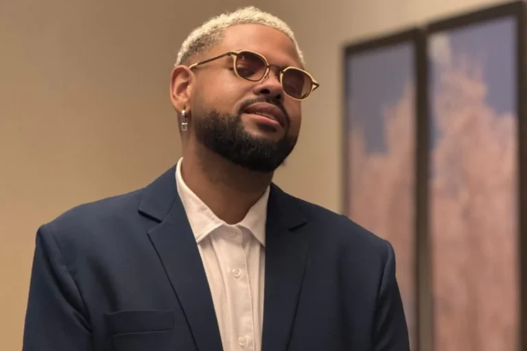 Lucas Morato grava DVD “Próxima Fase” com participação de Péricles e comenta rótulo de “nepobaby”