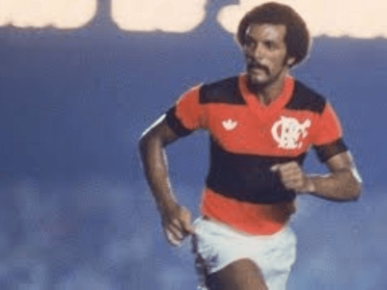 Maestro Júnior prestigia pré-estreia de documentário sobre Zico e fala de amizade de seis décadas
