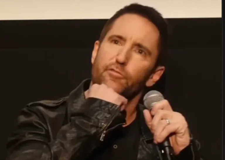 Trent Reznor lembra resistência a baterias eletrônicas no rock e reforça proposta sonora do Nine Inch Nails
