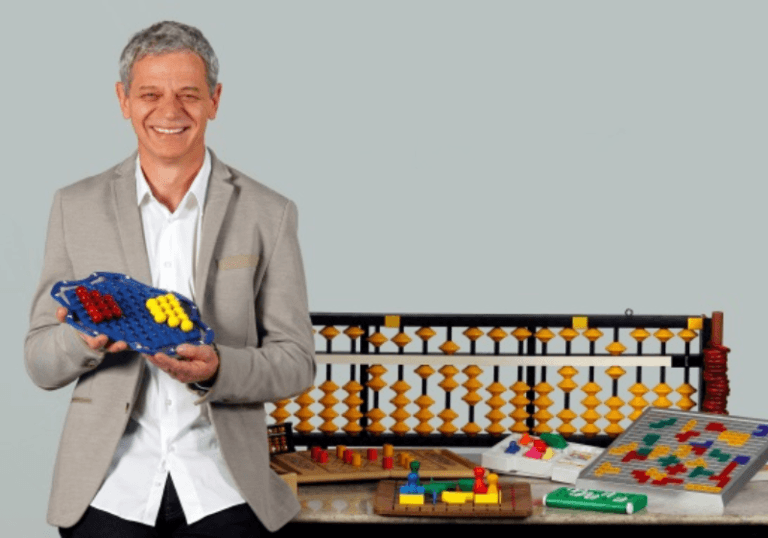 Pai transforma técnica de estudo do filho em rede de “ginástica cerebral” que fatura R$ 187 milhões