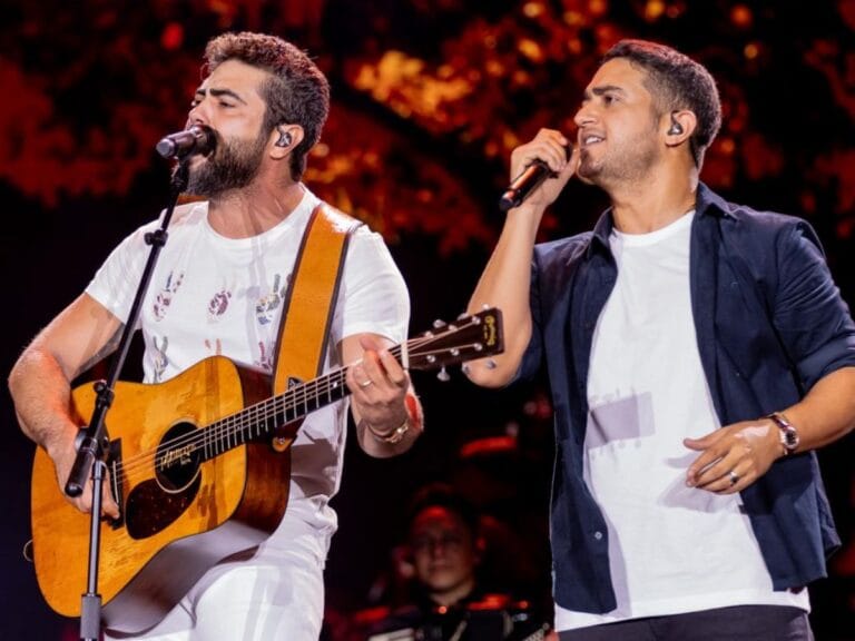 Henrique & Juliano reúnem 45 mil pessoas em show da turnê Manifesto Musical em Goiânia