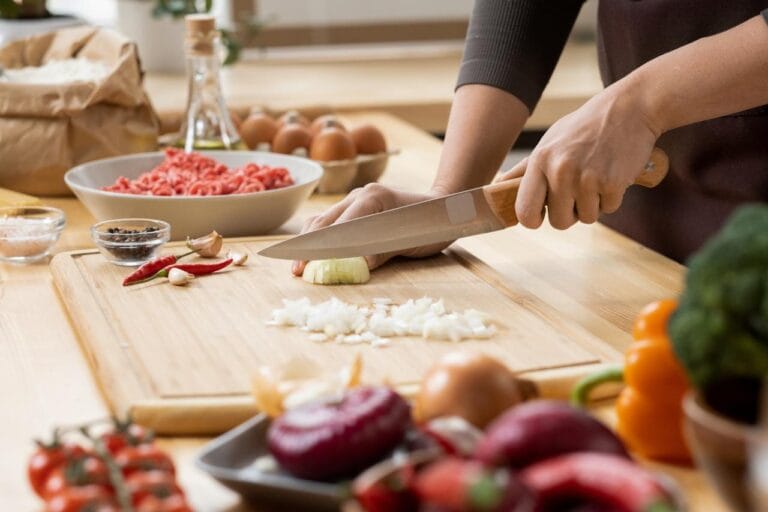 Cardápio inteligente reduz gastos com delivery e facilita a alimentação saudável