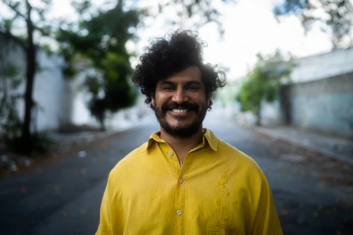 Criolo comemora 15 anos de “Nó na Orelha” em show no Coala Festival 2026