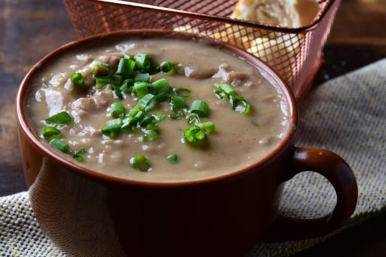5 receitas de caldo para aquecer os dias frios