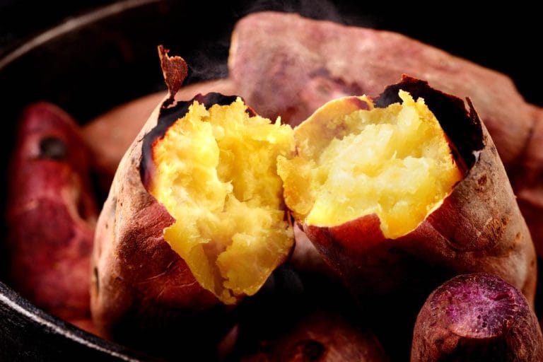 Batata-doce fica pronta em 5 minutos no micro-ondas