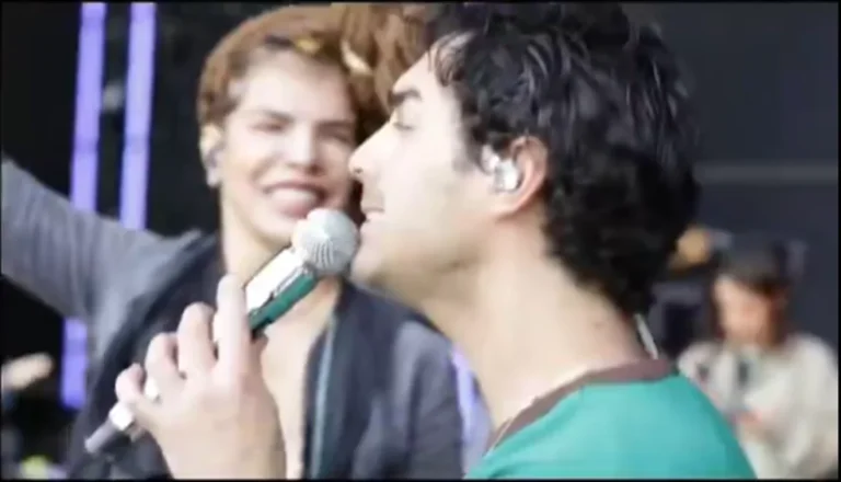Vanessa da Mata relata como surgiu convite para cantar com Jonas Brothers em São Paulo