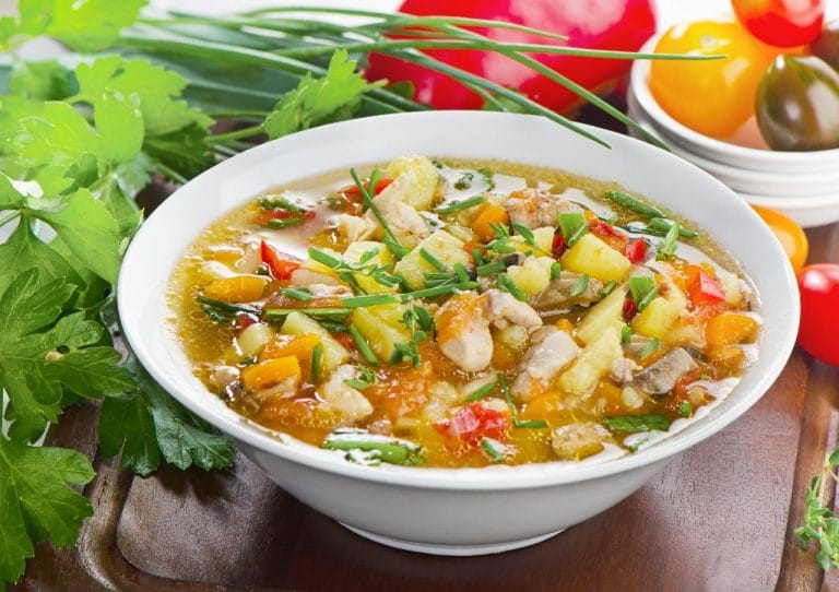 Sopa cremosa de legumes é indicada para enfrentar baixas temperaturas