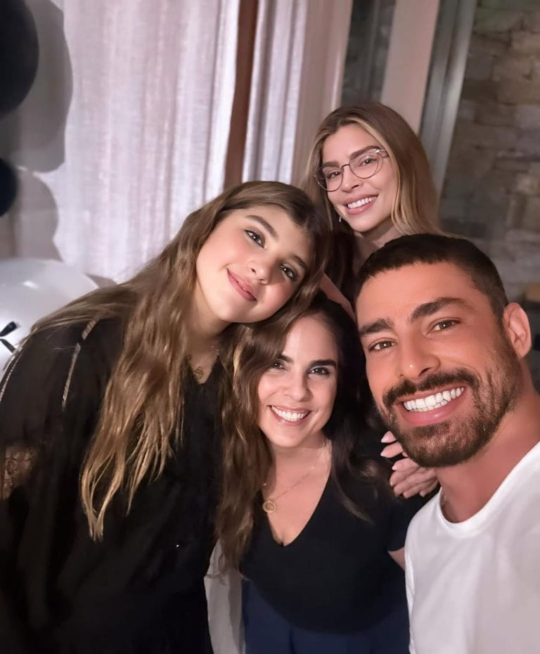 Grazi Massafera rebate críticas à estreia da filha Sofia no TikTok