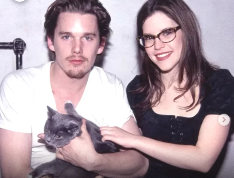 Ethan Hawke dirige clipe para vizinha Lisa Loeb e impulsiona “Stay” ao topo da Billboard em 1994