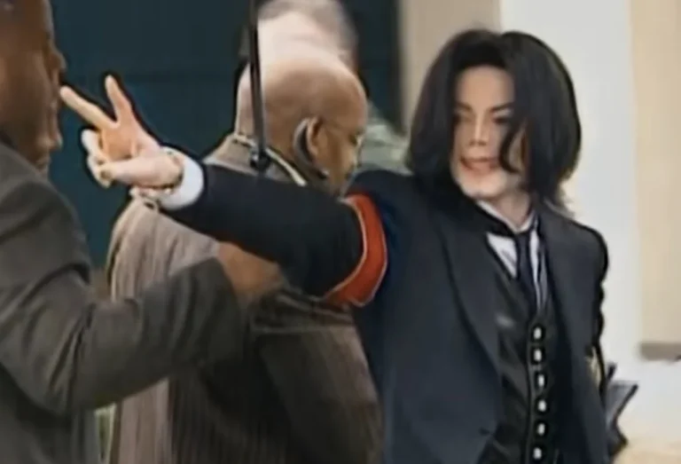 Netflix lança série documental sobre julgamento de Michael Jackson