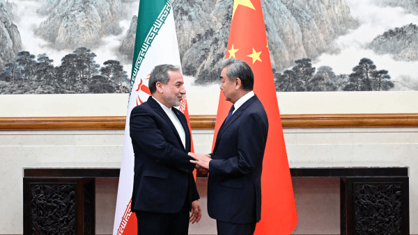 Acordo EUA-Irã consolida China como nova potência diplomática global