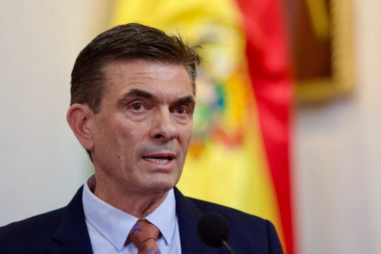 Bolívia decreta emergência e mobiliza tropas após 50 dias de bloqueio