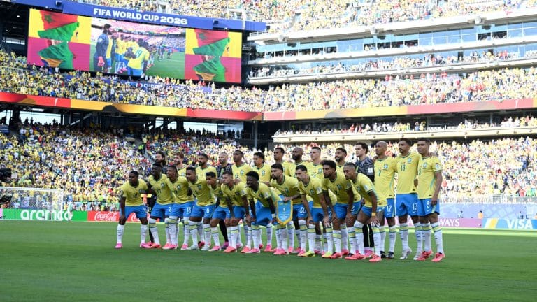 Brasil é ‘segunda prateleira’ de favoritos para Copa 2026, diz narrador