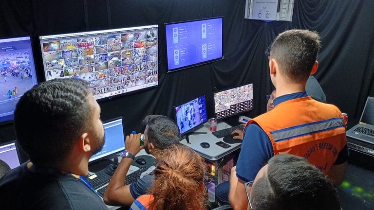 Defesa Civil usa drones e IA para garantir segurança no Forró Caju 2026