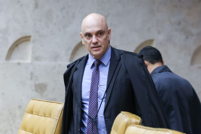 Defesa de Bolsonaro apresentará detalhes sobre saúde ao ministro Moraes