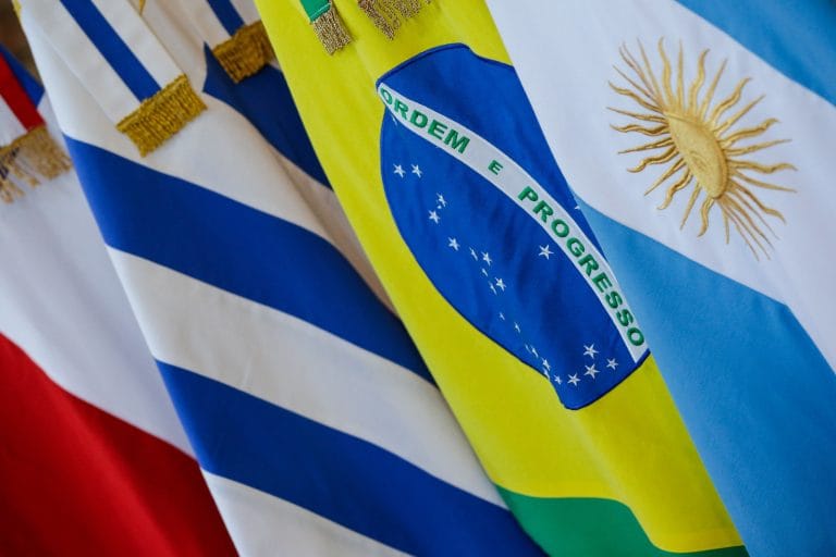 Fim do 6×1 pode custar 18 mi de empregos e reduzir PIB em 16%