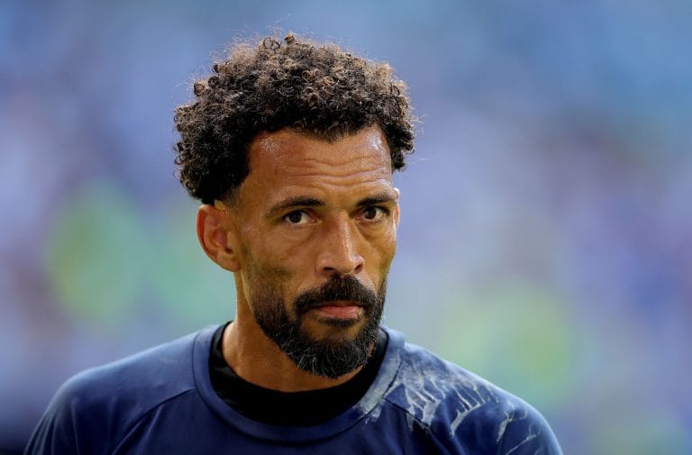 Goleiro de Cabo Verde exalta esforço histórico antes de duelo na Copa