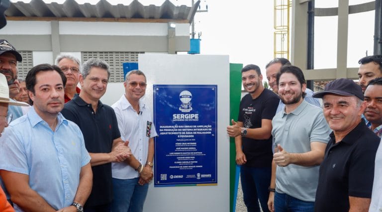 Governador entrega obras hídricas em Malhador e Moita Bonita e autoriza rodovia no agreste