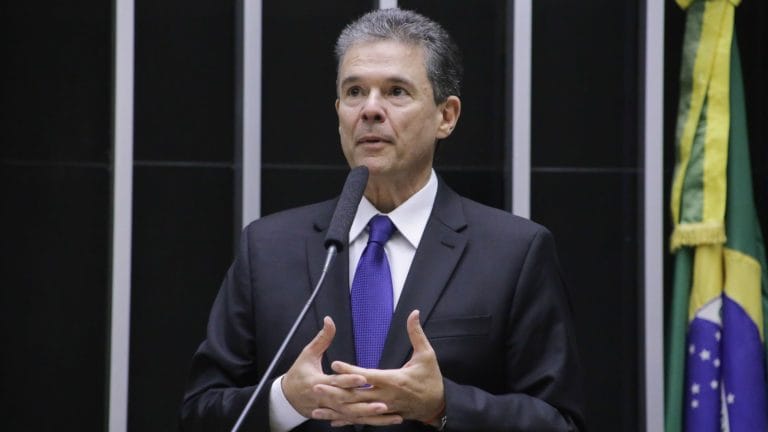 Governo inicia negociações do Plano Safra 2026/27 com orçamento limitado