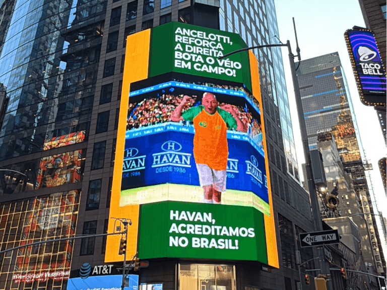Havan de Luciano Hang invade Times Square durante Copa do Mundo
