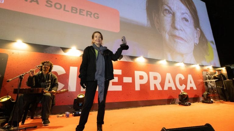 Helena Solberg recebe homenagem na abertura da 21ª CineOP em Ouro Preto