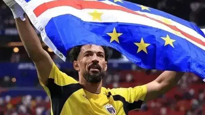 Herói de Cabo Verde na Copa, goleiro Vozinha fica livre em junho
