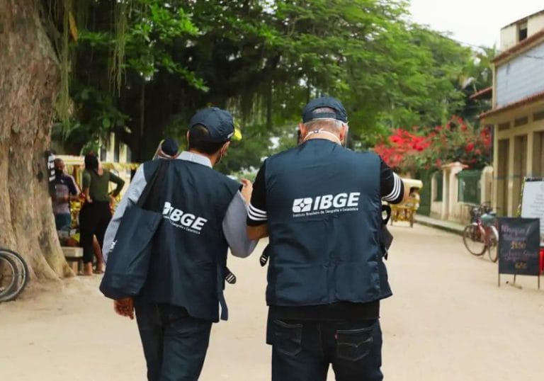 IBGE abre 8,2 mil vagas temporárias com salários de até R$ 4 mil