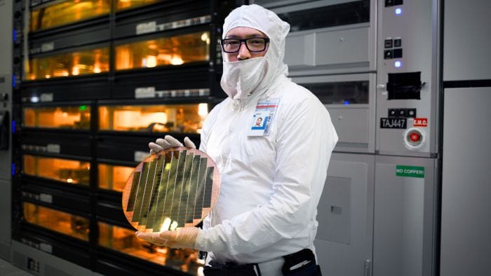 Intel desenvolve chip 9% mais rápido com nova tecnologia de fabricação