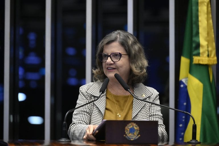 Jaques Wagner elogia Teresa Leitão e deseja sucesso na liderança do governo