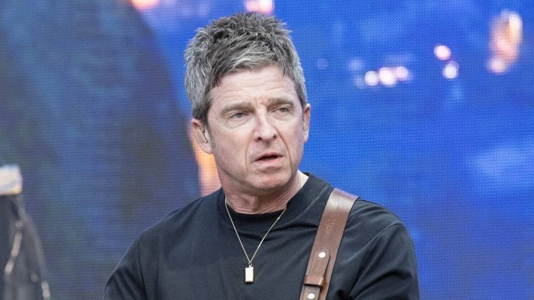 Noel Gallagher revela trauma com shows do Oasis no Wembley em 2000