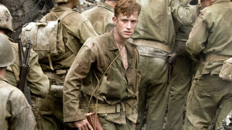 O Pacífico: A série de guerra que desafia o espectador na HBO Max