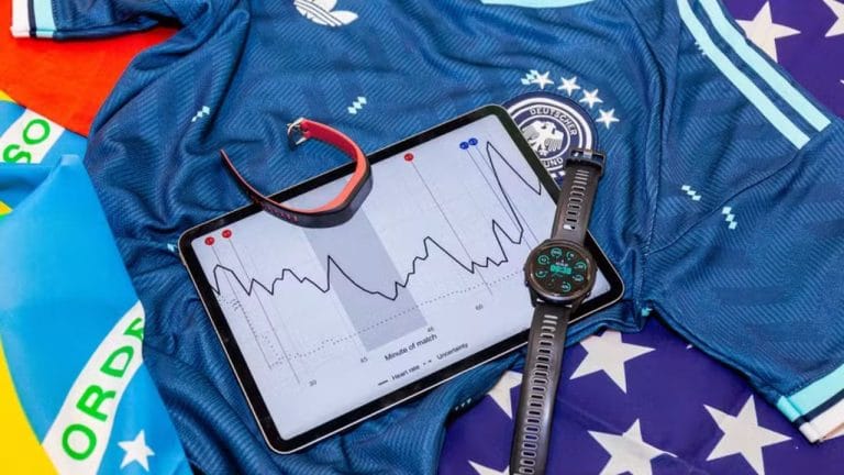 Pesquisa usa smartwatch para medir efeito da Copa no coração dos torcedores