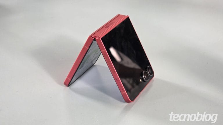 Samsung libera Galaxy Z Flip 8 no Brasil; lançamento pode vir em julho
