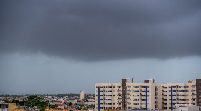 Sergipe em alerta: chuvas moderadas a intensas ameaçam litoral e agreste