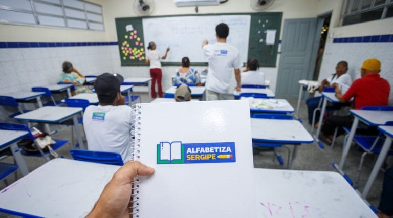 Sergipe reduz analfabetismo: taxa cai de 13,9% para 10,3% em nove anos