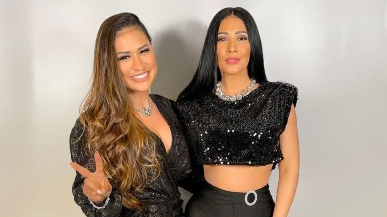 Simone presenteia Simaria com sandália Hermès de R$ 7 mil no aniversário