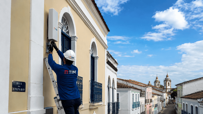 TIM instala antenas invisíveis em Olinda para ampliar 4G e 5G no patrimônio histórico
