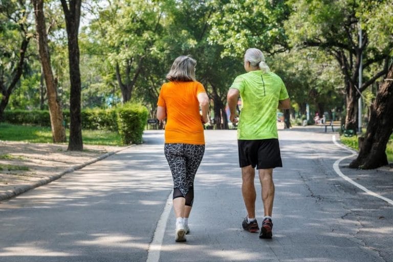 Variar exercícios reduz em 19% risco de morte precoce, diz Harvard
