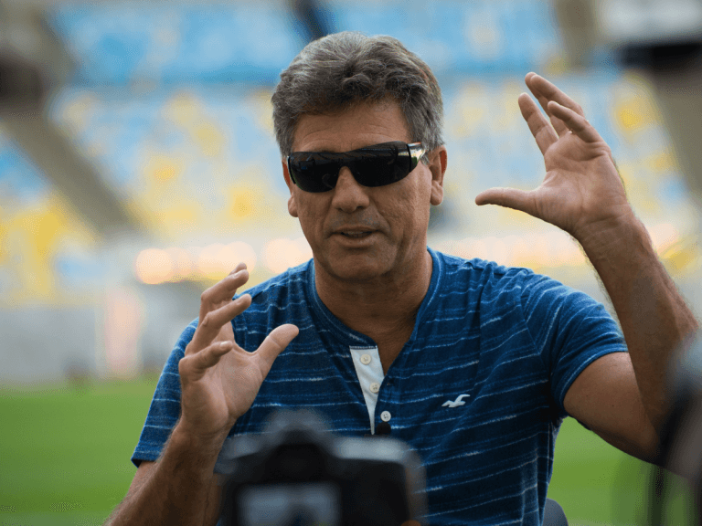 Vasco anuncia saída de Renato Gaúcho após divergências com diretoria