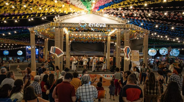 Vila do Forró abre espaço para artistas sergipanos e valoriza cultura local