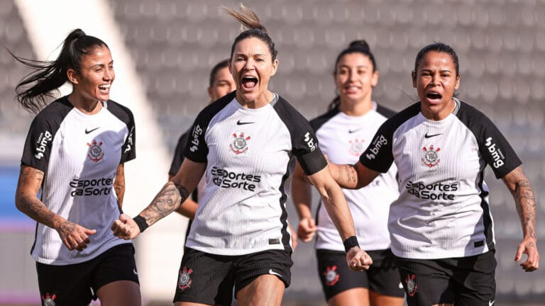 Agenda esportiva de hoje: futebol e canoagem em destaque