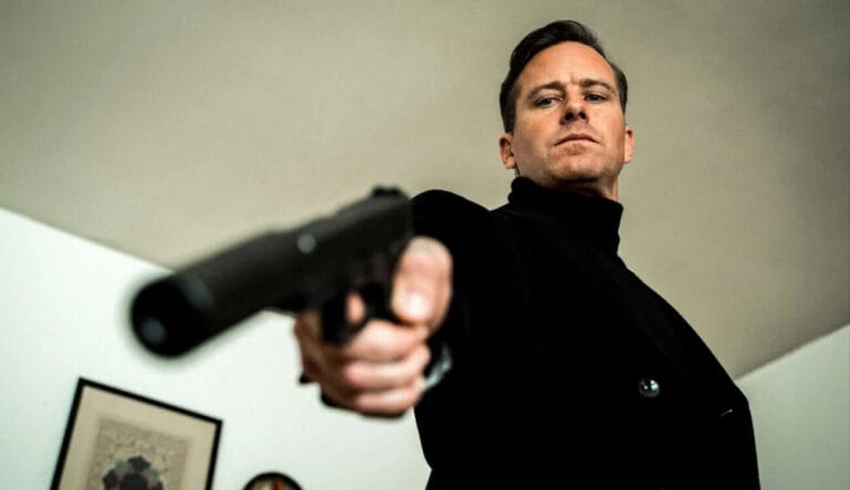 Armie Hammer critica filme ‘Citizen Vigilante’ e o chama de ‘repugnante’